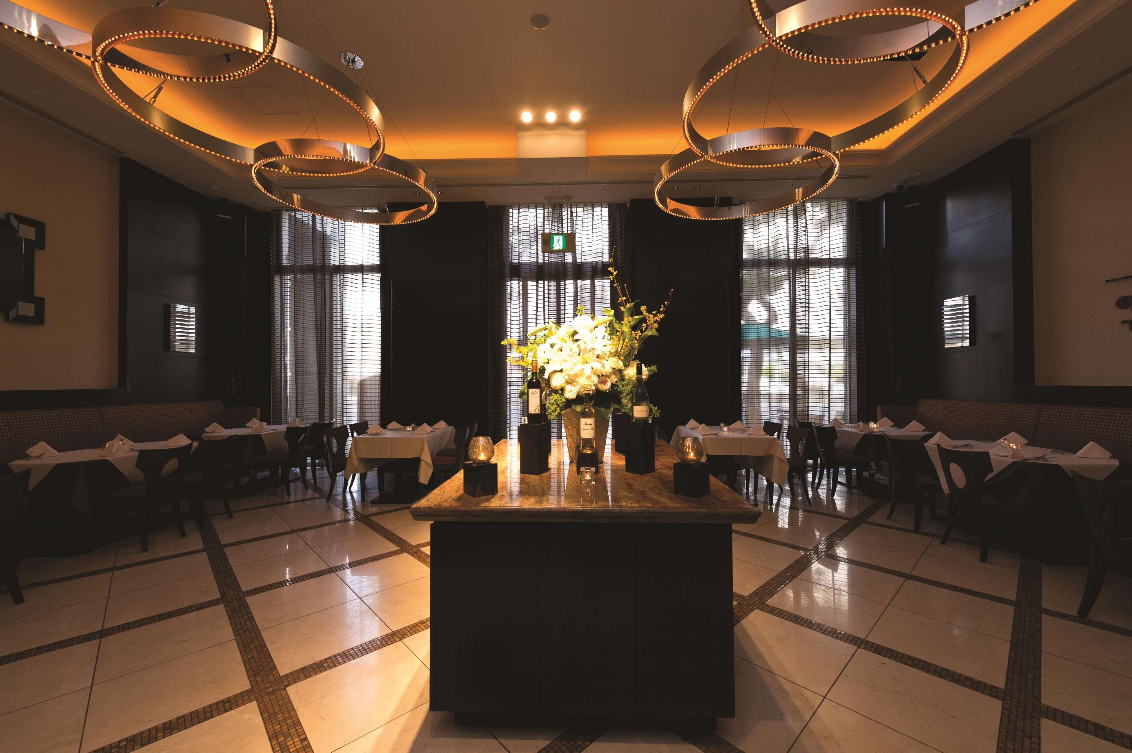 Doubletree By Hilton Naha Hotell Eksteriør bilde