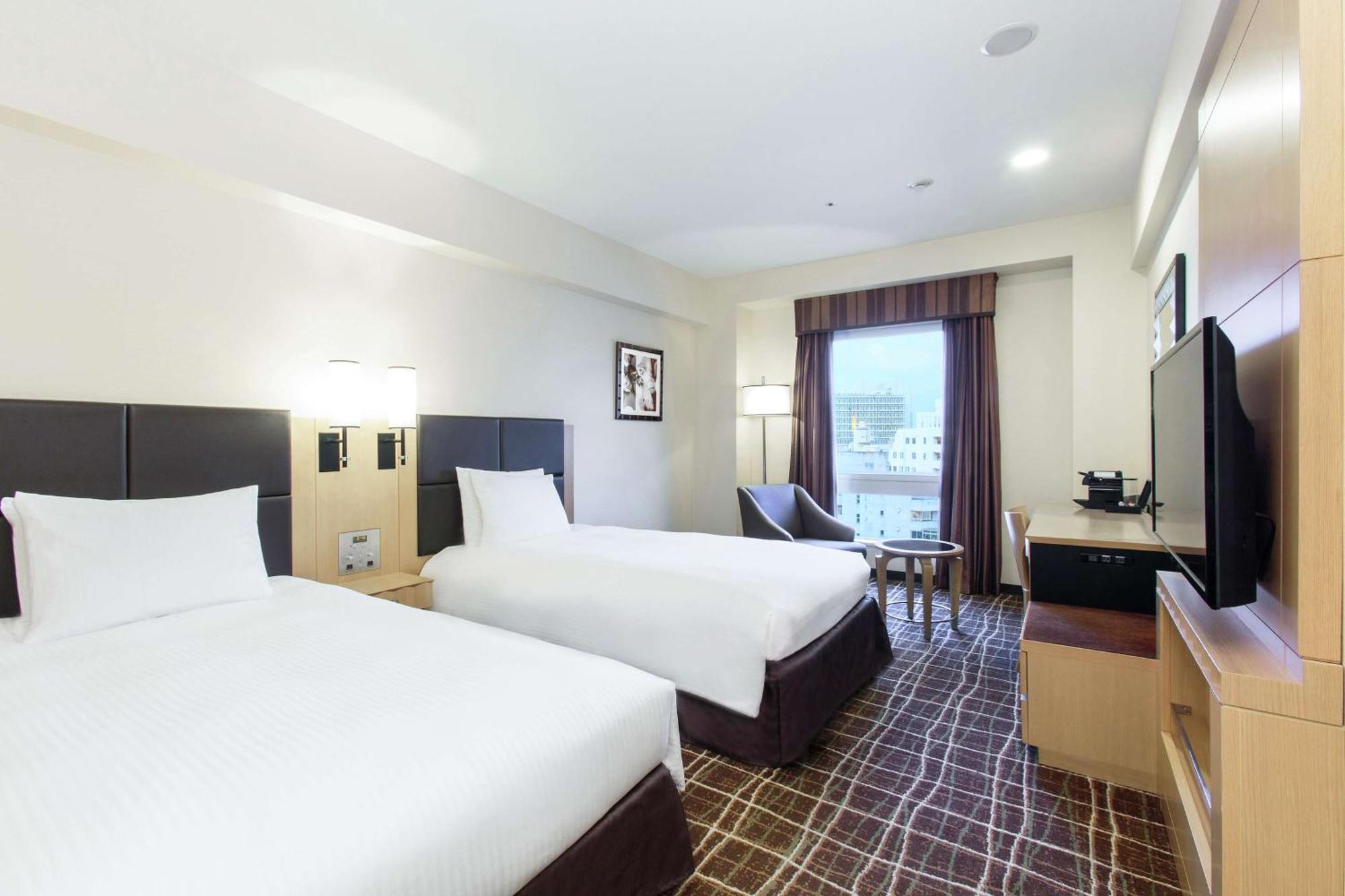 Doubletree By Hilton Naha Hotell Eksteriør bilde