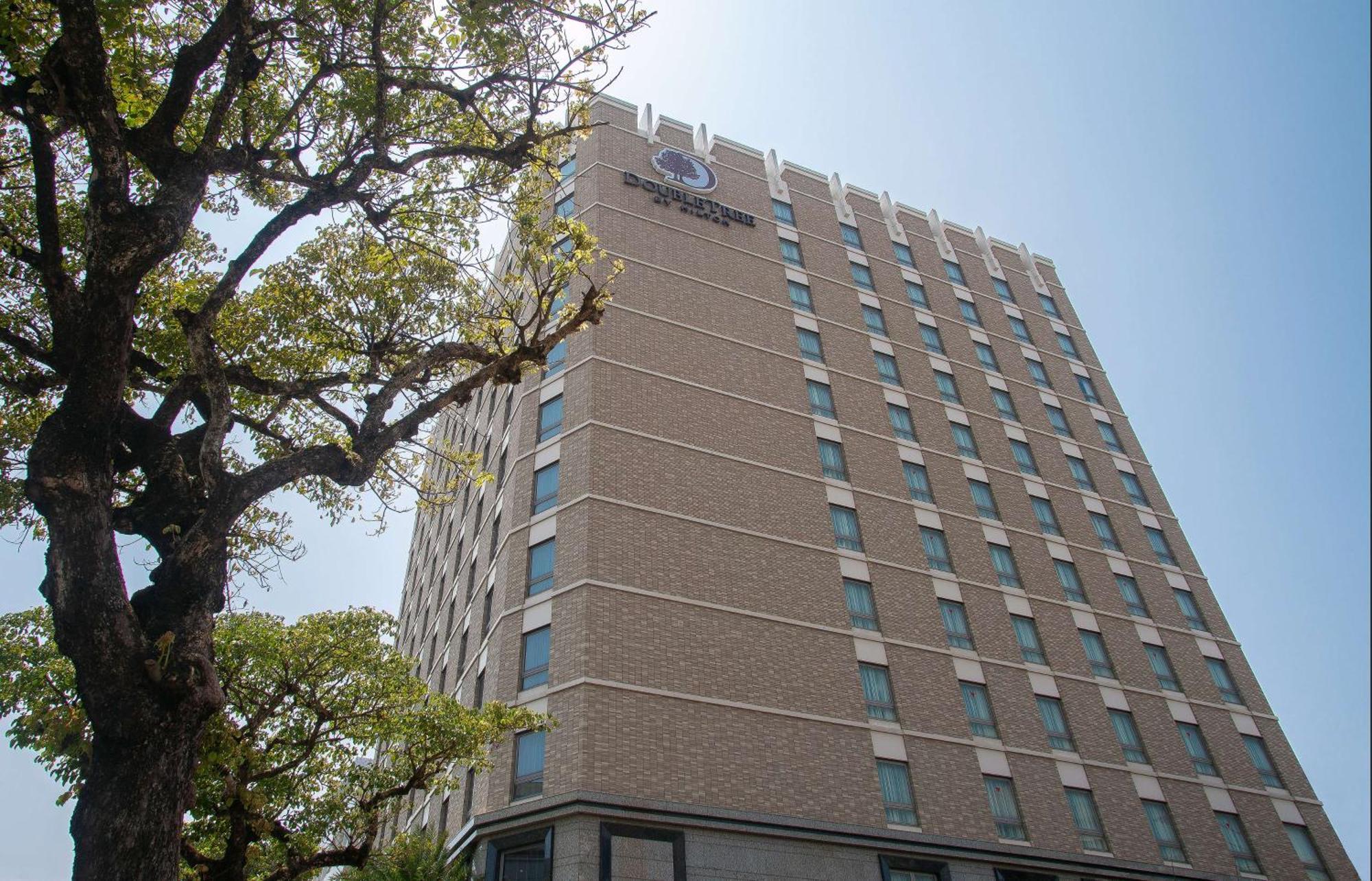 Doubletree By Hilton Naha Hotell Eksteriør bilde