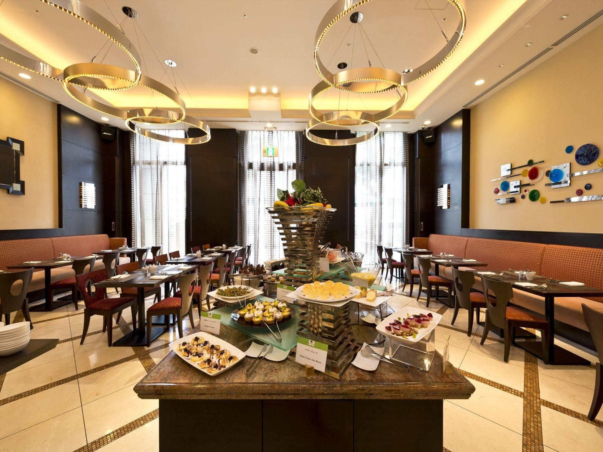 Doubletree By Hilton Naha Hotell Eksteriør bilde