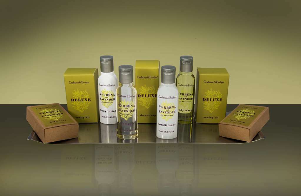 Doubletree By Hilton Naha Hotell Rom bilde
